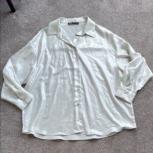 Zara Classic White Shiny Blouse